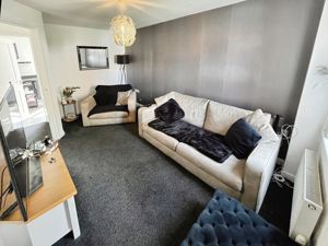LOUNGE- click for photo gallery
